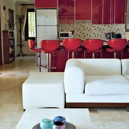 Yakamoz Villa *